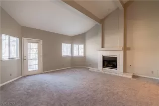 Photo #1: 2366483 Listing 