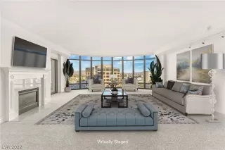 Photo #4: 2366526 Listing 