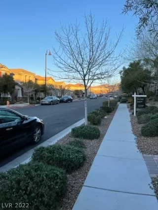 Photo #4: 2366555 Listing 