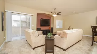 Photo #1: 2366580 Listing