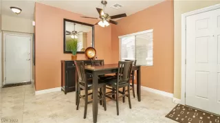 Photo #2: 2366580 Listing