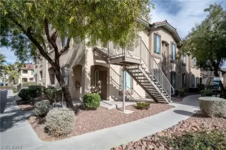 Photo #1: 2366599 Listing