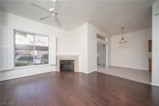 Photo #5: 2366599 Listing