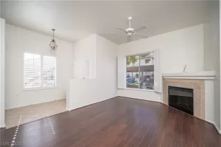 Photo #6: 2366599 Listing