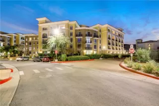 Photo #3: 2366608 Listing 