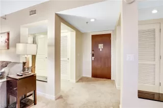 Photo #5: 2366608 Listing 