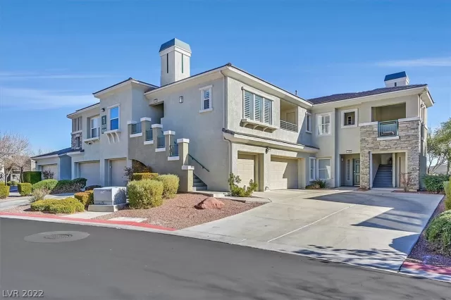 MLS: 2366662 Condo For Sale