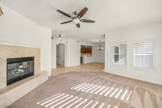 Photo #3: 2366662 Listing 