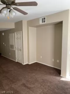 Photo #6: 2366670 Listing