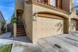 Photo #2: 2366701 Listing