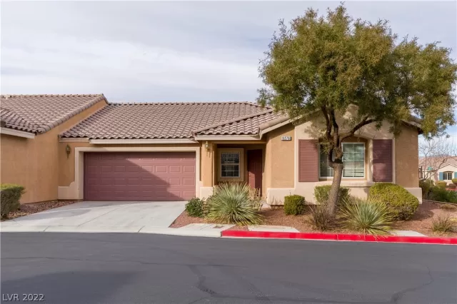 MLS: 2366716 Condo For Sale