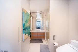 Photo #2: 2366736 Listing