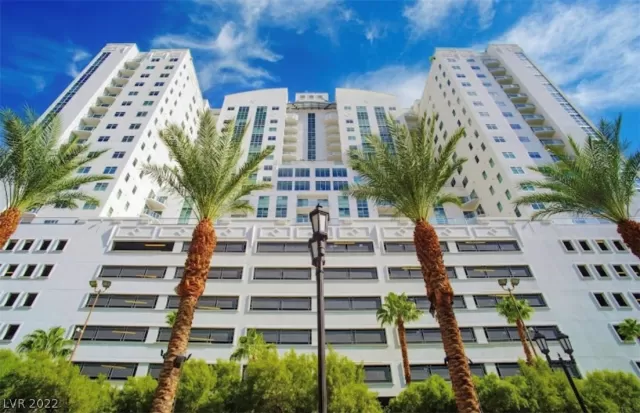 MLS: 2366737 Condo For Sale