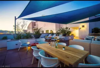 Photo #1: 2366737 Listing 