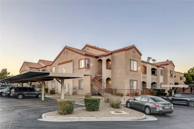 MLS: 2366740 Condo For Sale