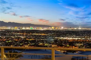 Photo #1: 2366768 Listing