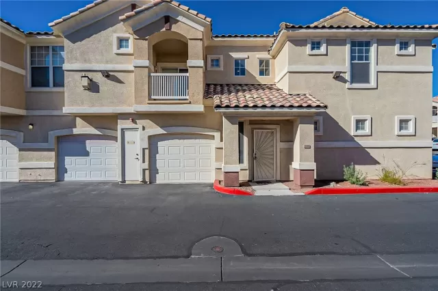 MLS: 2366769 Condo For Sale