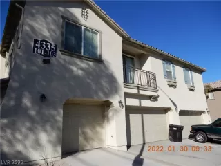 Photo #1: 2366776 Listing