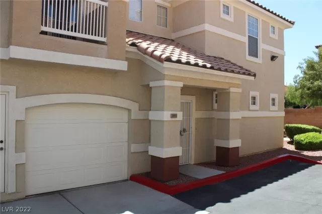 MLS: 2366778 Condo For Sale