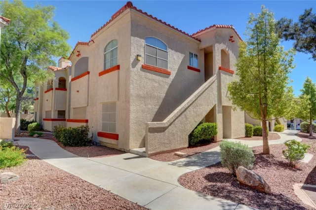 MLS: 2366849 Condo For Sale