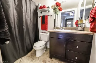 Photo #5: 2366854 Listing 