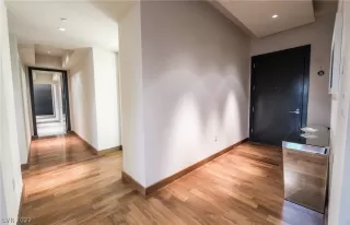 Photo #4: 2366857 Listing 