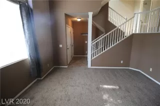 Photo #3: 2366881 Listing 