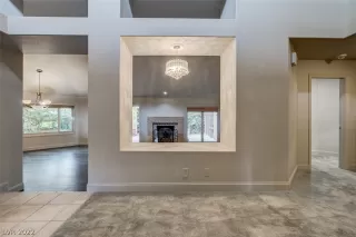 Photo #2: 2366937 Listing 