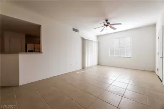 Photo #3: 2367123 Listing 