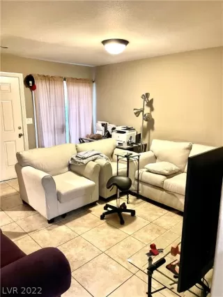 Photo #5: 2367129 Listing 