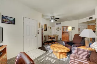 Photo #6: 2367148 Listing 