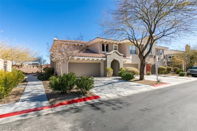 MLS: 2367204 Condo For Sale