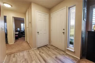 Photo #3: 2367207 Listing 