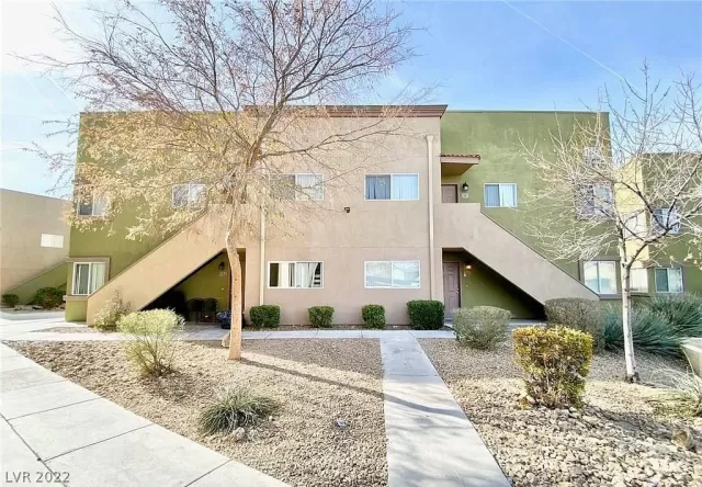 MLS: 2367248 Condo For Sale