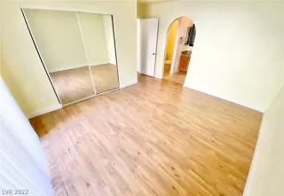 Photo #6: 2367248 Listing 