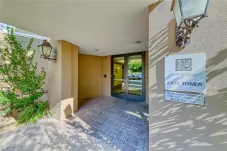 Photo #3: 2367270 Listing 