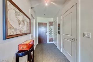 Photo #5: 2367270 Listing 