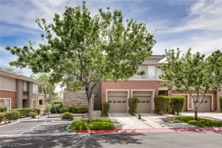 Photo #1: 2367278 Listing 