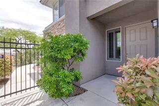 Photo #3: 2367278 Listing 