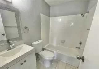 Photo #4: 2367289 Listing 