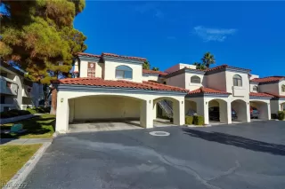 Photo #5: 2367290 Listing 