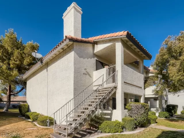 MLS: 2367327 Condo For Sale