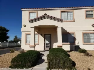 Photo #1: 2367407 Listing