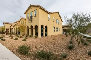 Photo #3: 2367454 Listing 