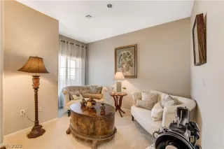 Photo #3: 2367488 Listing 