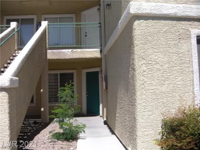 MLS: 2367494 Condo For Sale