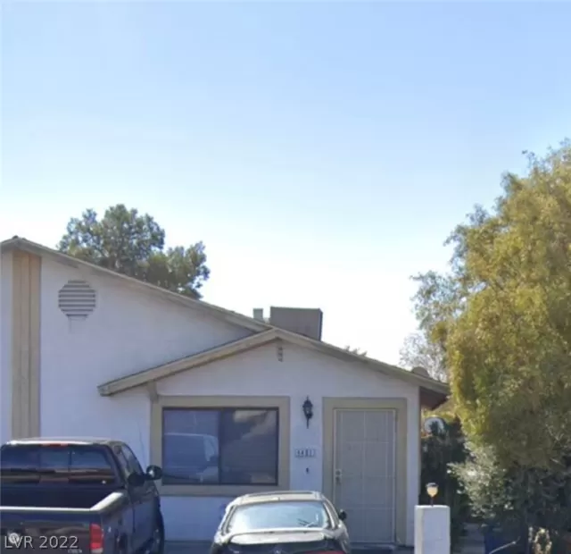 MLS: 2367497 Condo For Sale