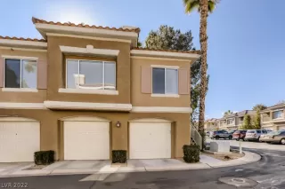 Photo #1: 2367545 Listing 