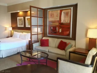 Photo #5: 2367554 Listing