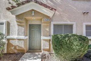 Photo #1: 2367578 Listing